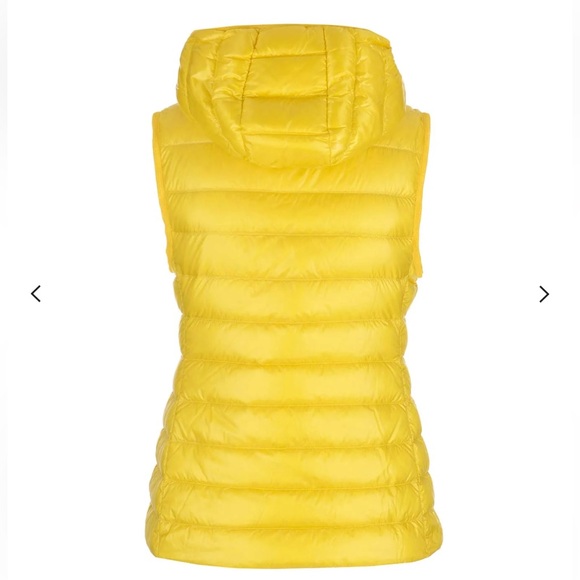 Moncler
Logo Patch Zip-Up Hooded Down Gilet yellow (barely worn) Size TG3 - Picture 6 of 6